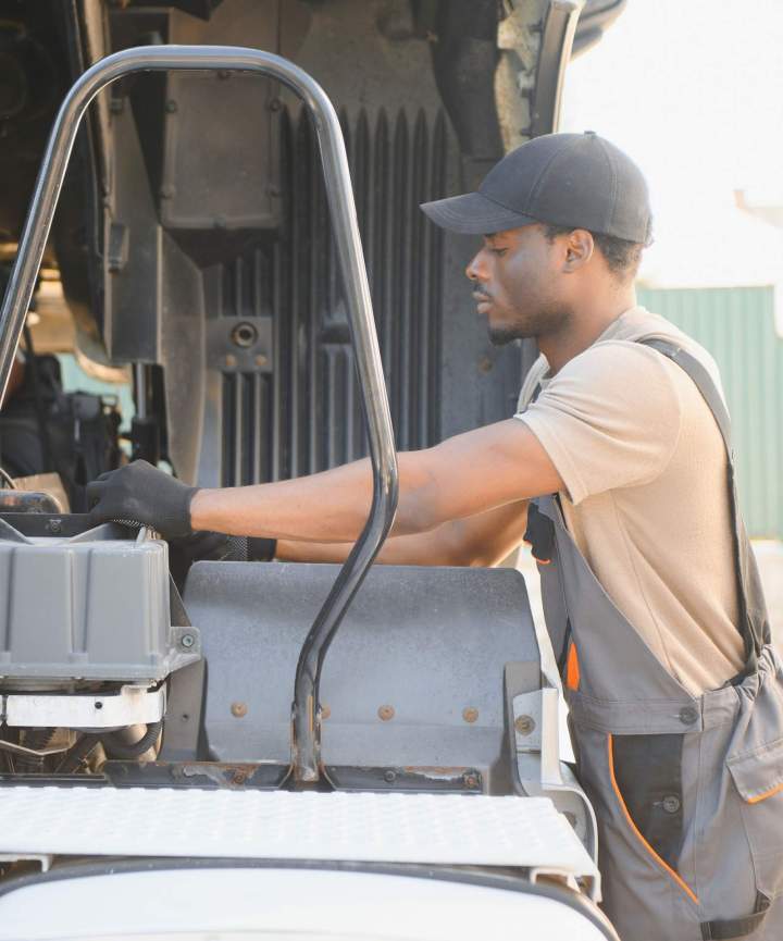 Agricultural machinery repair in Gatineau