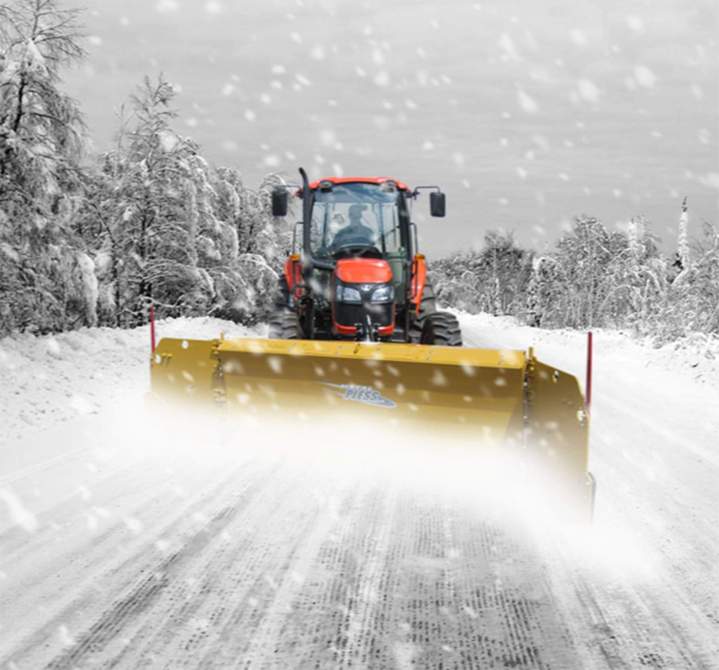 Montage d’équipements de déneigement Métal Pless à Gatineau
